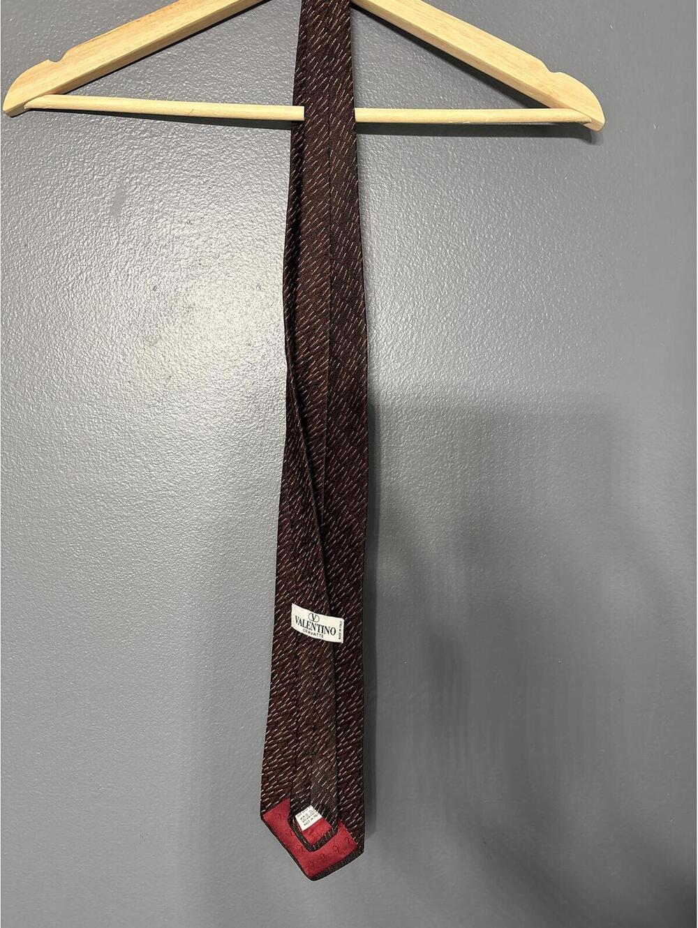 Valentino vintage silk tie classic luxury